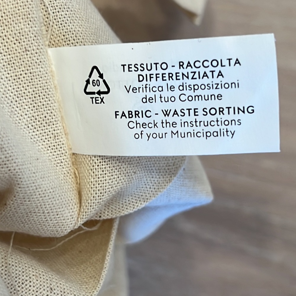 Gucci Small Handled Reusable Canvas Bag - image 2